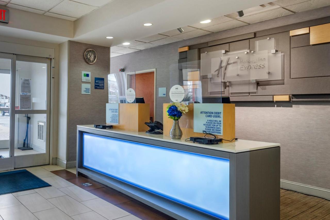 Holiday Inn Express Charlotte West - Gastonia By Ihg Exterior foto