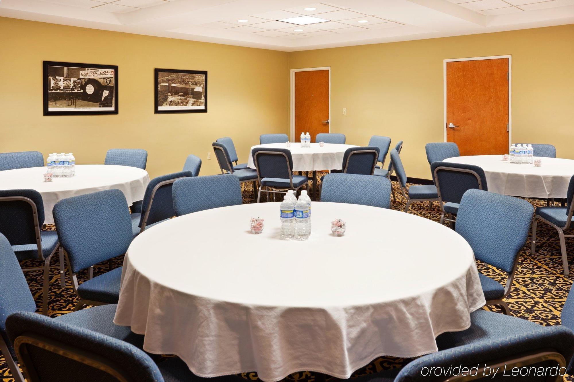 Holiday Inn Express Charlotte West - Gastonia By Ihg Facilidades foto