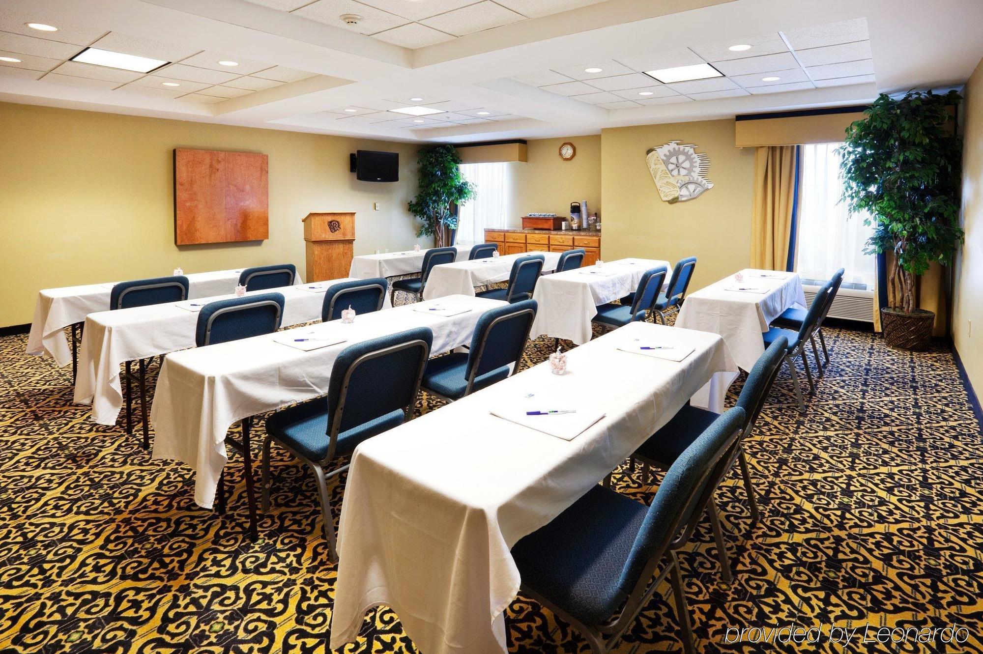 Holiday Inn Express Charlotte West - Gastonia By Ihg Facilidades foto